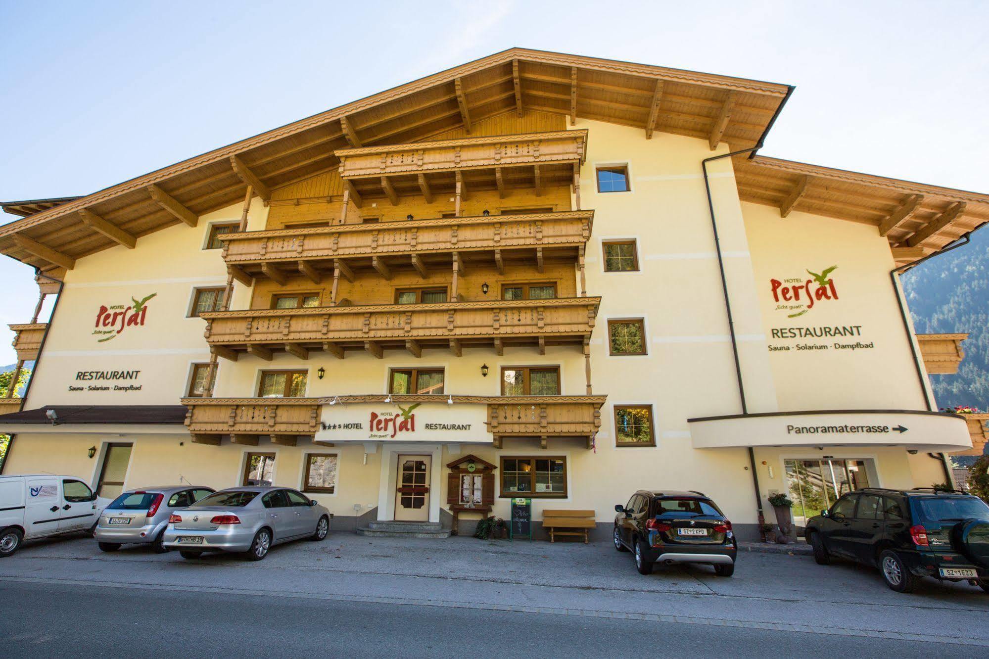 פינקנברג Superior Hotel Persal מראה חיצוני תמונה